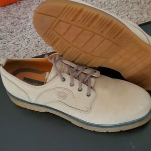 GENTLEMAN OXFORD SHOES